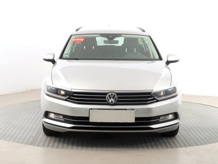 Volkswagen Passat, 2016 - pohled č. 2