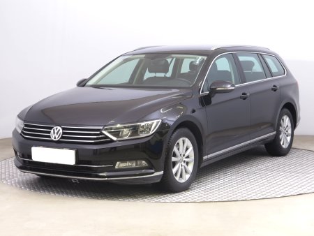 Volkswagen Passat, 2016 - pohled č. 3