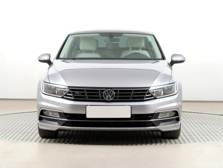 Volkswagen Passat, 2017 - pohled č. 2