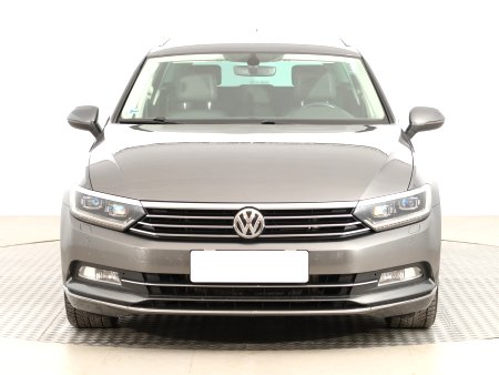 Volkswagen Passat, 2016 - pohled č. 2