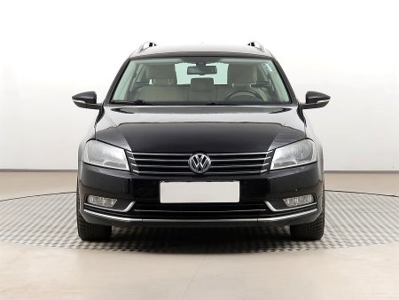 Volkswagen Passat, 2014 - pohled č. 2