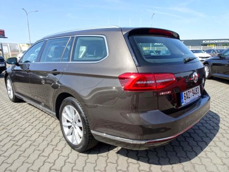 Volkswagen Passat, 2018 - pohled č. 3