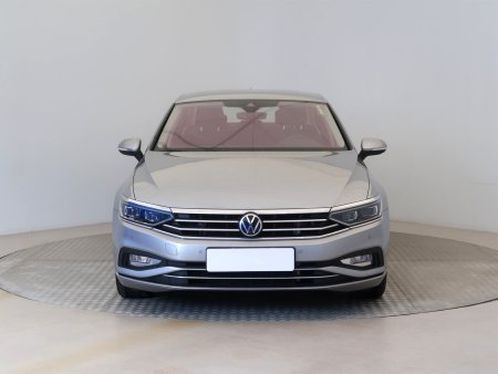 Volkswagen Passat, 2020 - pohled č. 2