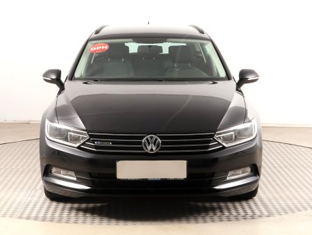 Volkswagen Passat, 2016 - pohled č. 2