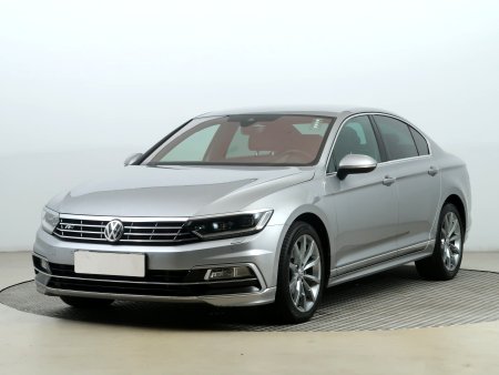 Volkswagen Passat, 2019 - pohled č. 3