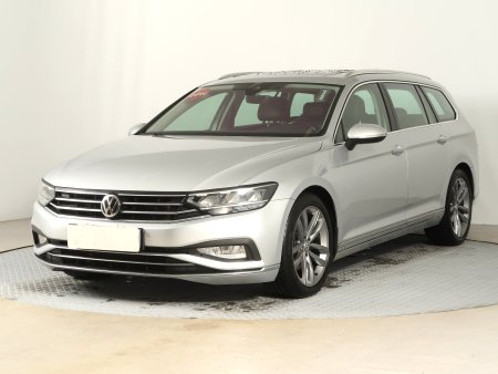 Volkswagen Passat, 2020 - pohled č. 3