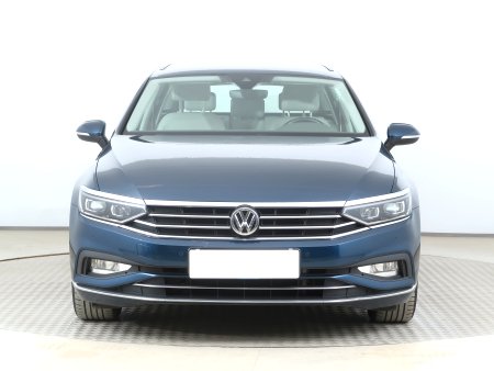Volkswagen Passat, 2019 - pohled č. 2