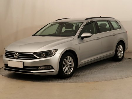 Volkswagen Passat, 2015 - pohled č. 3