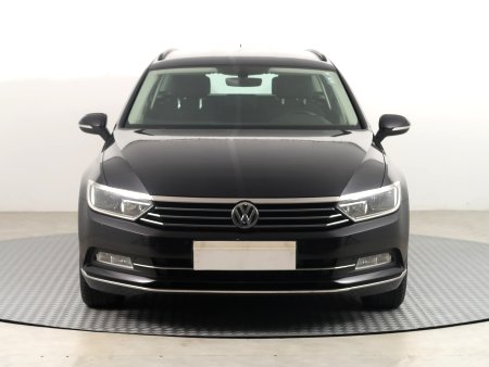 Volkswagen Passat, 2015 - pohled č. 2