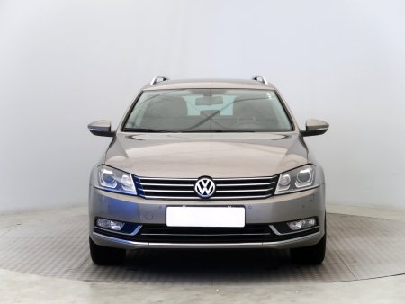 Volkswagen Passat, 2014 - pohled č. 2