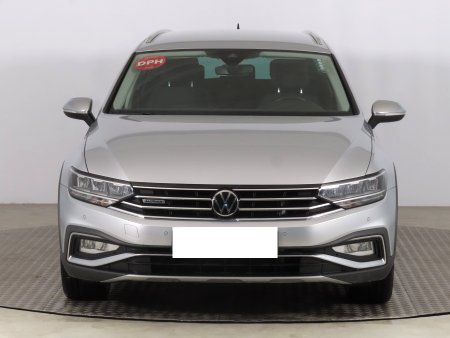 Volkswagen Passat, 2021 - pohled č. 2