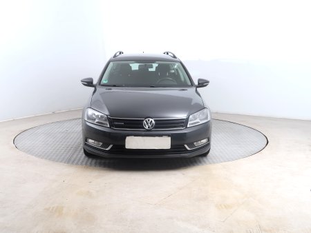 Volkswagen Passat, 2014 - pohled č. 2