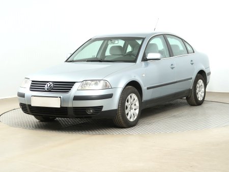 Volkswagen Passat, 2002 - pohled č. 3