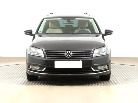 Volkswagen Passat, 2014 - pohled č. 2