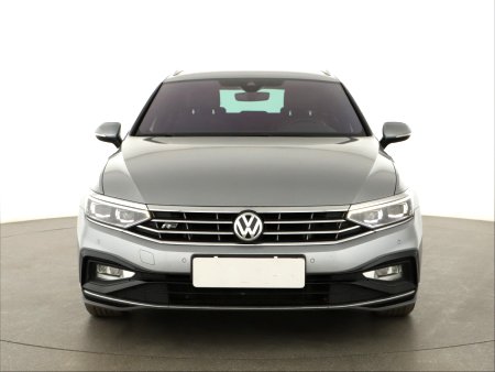 Volkswagen Passat, 2019 - pohled č. 2