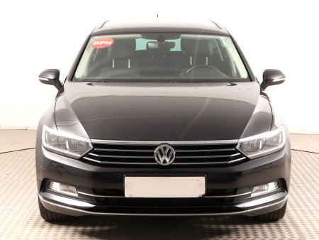 Volkswagen Passat, 2016 - pohled č. 2