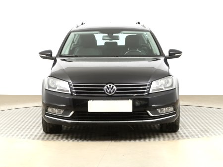 Volkswagen Passat, 2012 - pohled č. 2