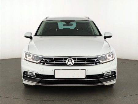 Volkswagen Passat, 2018 - pohled č. 2