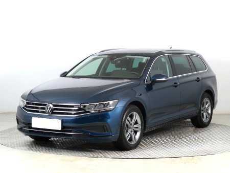 Volkswagen Passat, 2024 - pohled č. 3