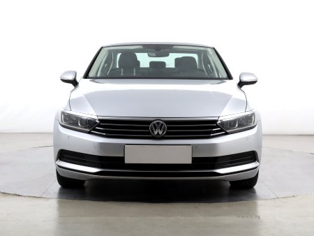 Volkswagen Passat, 2018 - pohled č. 2