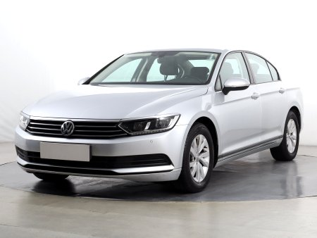 Volkswagen Passat, 2018 - pohled č. 3