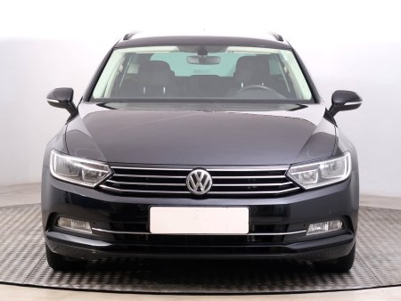 Volkswagen Passat, 2015 - pohled č. 2