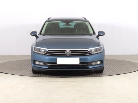 Volkswagen Passat, 2018 - pohled č. 2