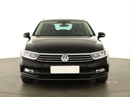 Volkswagen Passat, 2018 - pohled č. 2