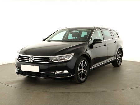 Volkswagen Passat, 2018 - pohled č. 3