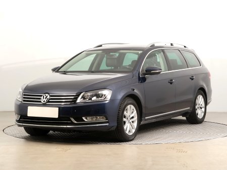 Volkswagen Passat, 2012 - pohled č. 3