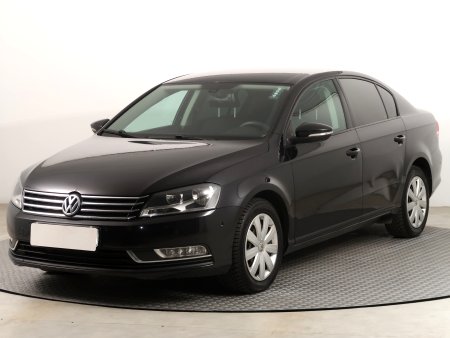 Volkswagen Passat, 2011 - pohled č. 3