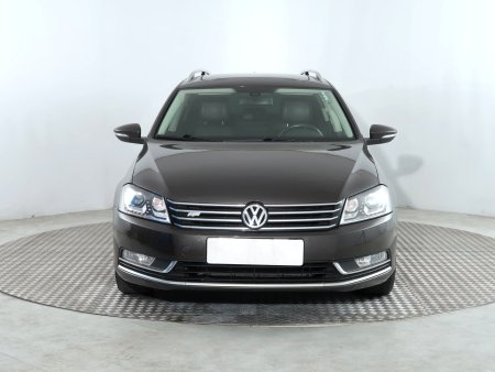 Volkswagen Passat, 2014 - pohled č. 2