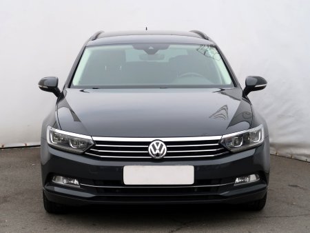 Volkswagen Passat, 2018 - pohled č. 2