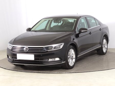 Volkswagen Passat, 2017 - pohled č. 3