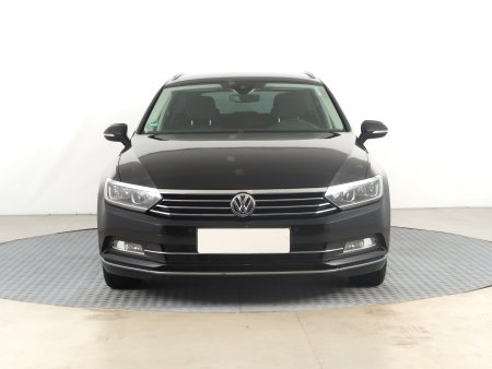 Volkswagen Passat, 2017 - pohled č. 2