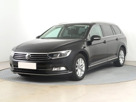 Volkswagen Passat, 2017 - pohled č. 3