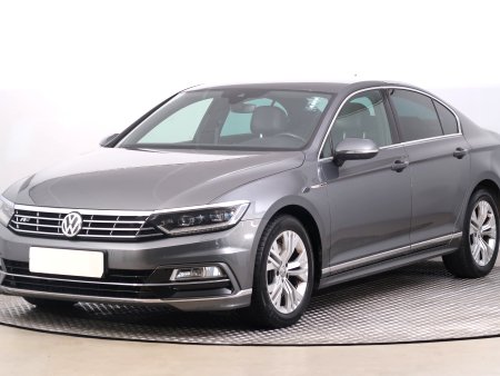 Volkswagen Passat, 2016 - pohled č. 3