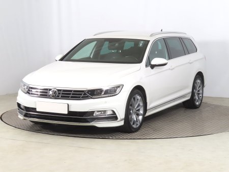 Volkswagen Passat, 2018 - pohled č. 3