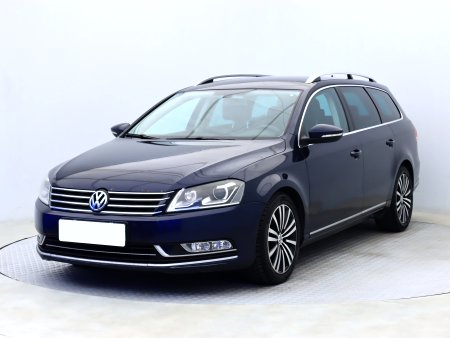 Volkswagen Passat, 2011 - pohled č. 3