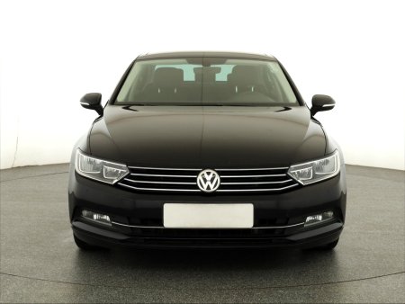 Volkswagen Passat, 2015 - pohled č. 2