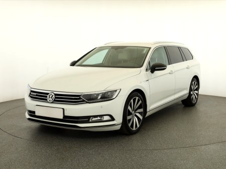 Volkswagen Passat, 2015 - pohled č. 3