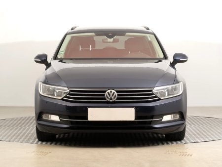 Volkswagen Passat, 2015 - pohled č. 2