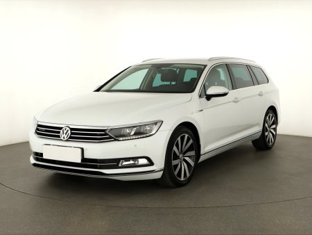 Volkswagen Passat, 2017 - pohled č. 3