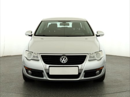 Volkswagen Passat, 2010 - pohled č. 2