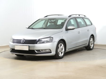 Volkswagen Passat, 2015 - pohled č. 3