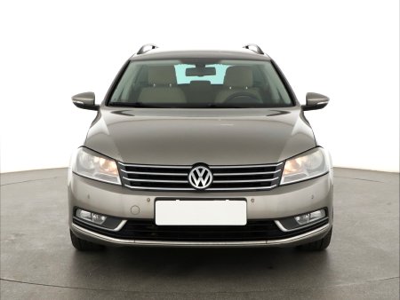 Volkswagen Passat, 2013 - pohled č. 2