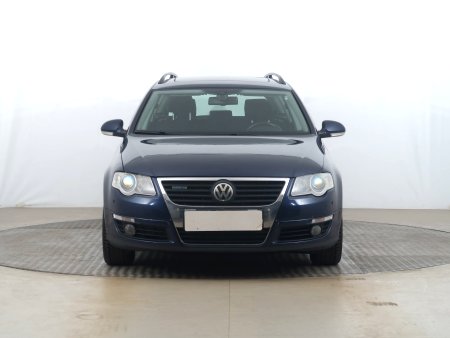 Volkswagen Passat, 2010 - pohled č. 2