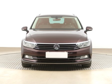 Volkswagen Passat, 2017 - pohled č. 2