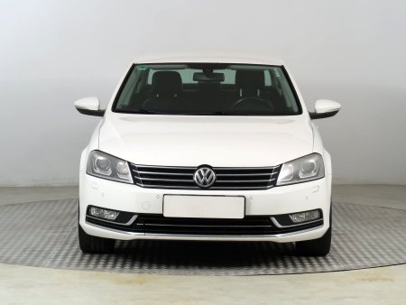 Volkswagen Passat, 2013 - pohled č. 2