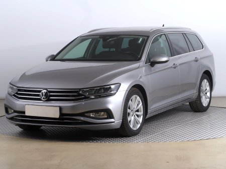 Volkswagen Passat, 2020 - pohled č. 3